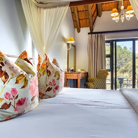 Cavern Resort & Spa Bergville Buitenkant foto